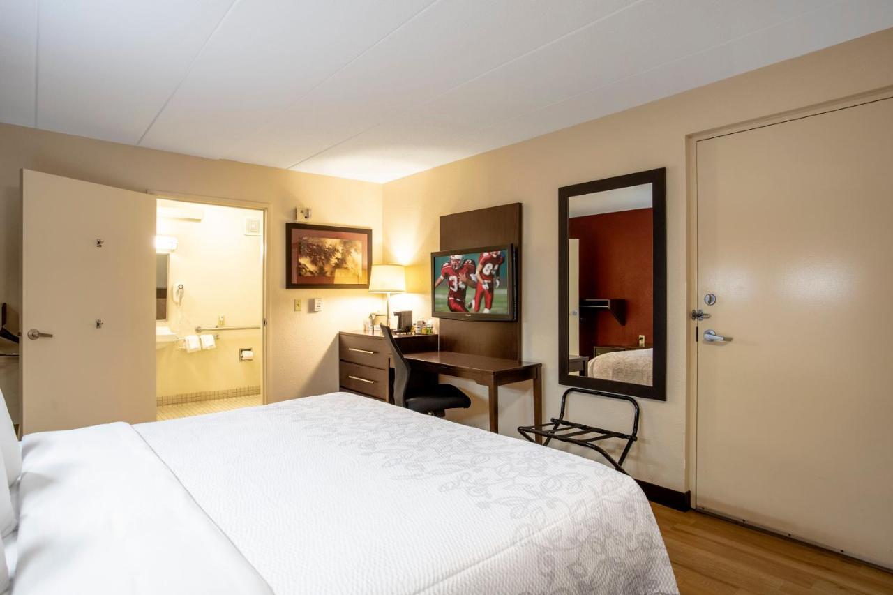 Red Roof Inn Plus+ Baltimore North - Timonium Extérieur photo