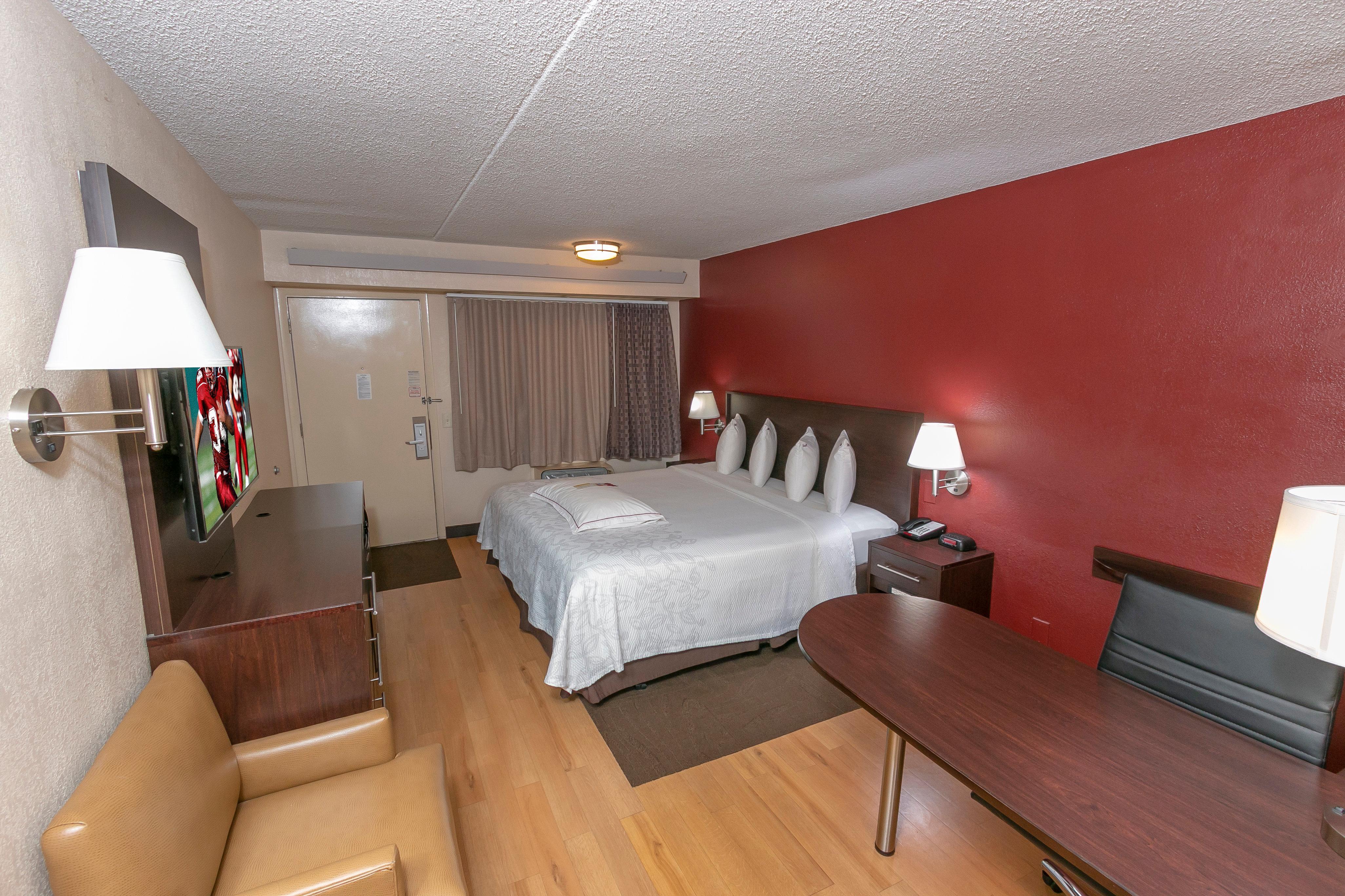 Red Roof Inn Plus+ Baltimore North - Timonium Extérieur photo